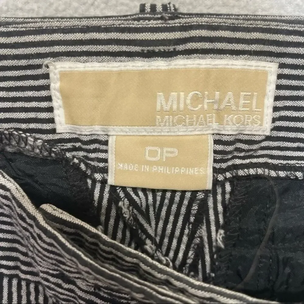 Michael Kors Cropped Pants black white stripes women’s Size 0 Petite